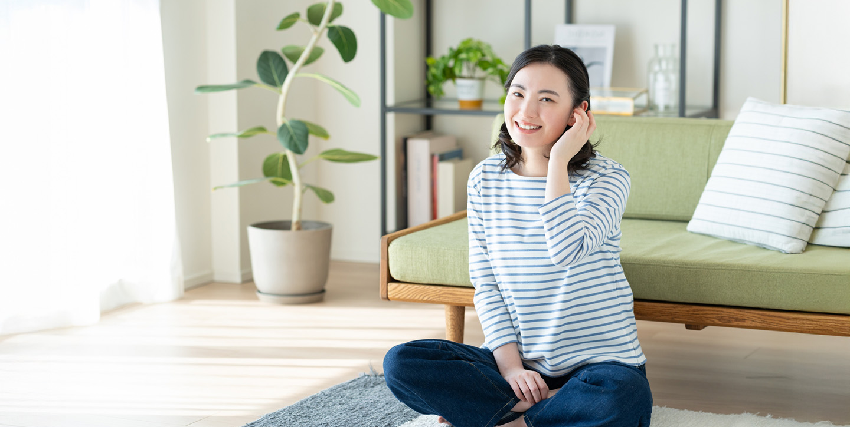 笑顔の女性