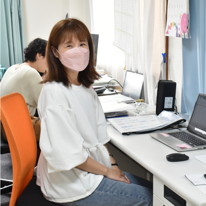 スタッフ画像